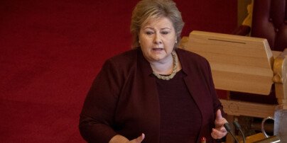 Solberg forsvarer omflagging av Color Line